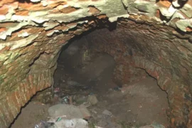 DES ARCHÉOLOGUES FOUILLENT UN TUNNEL « FRANC-MAÇON » SOUS UN PARC À VARSOVIE